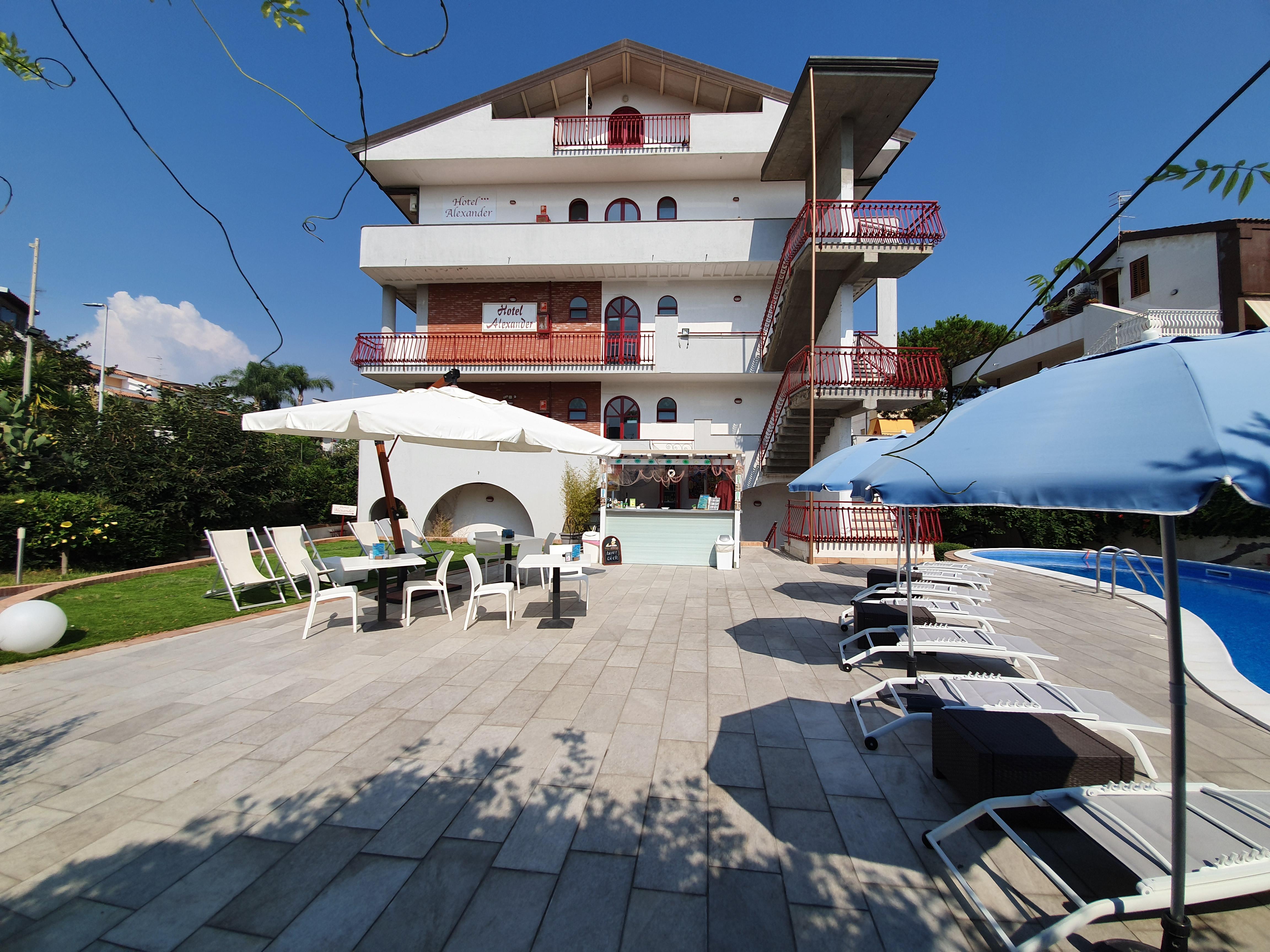 Hotel Alexander Giardini Naxos Exterior photo